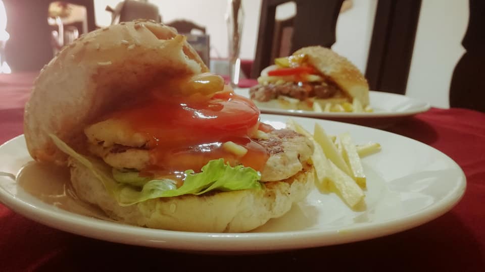 Calle Real Restaurante image 5