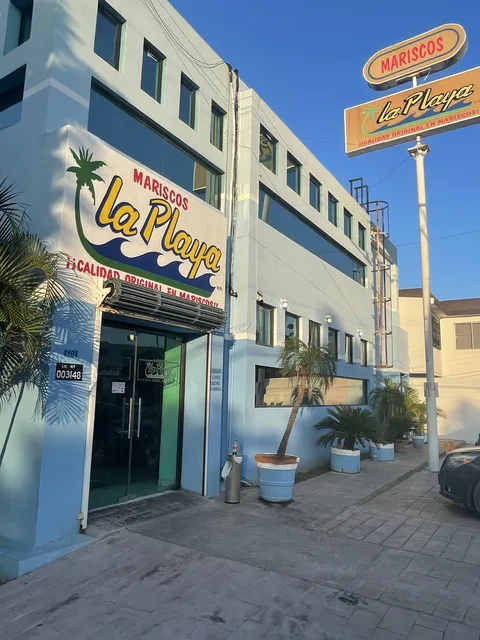 Mariscos La Playa image 1