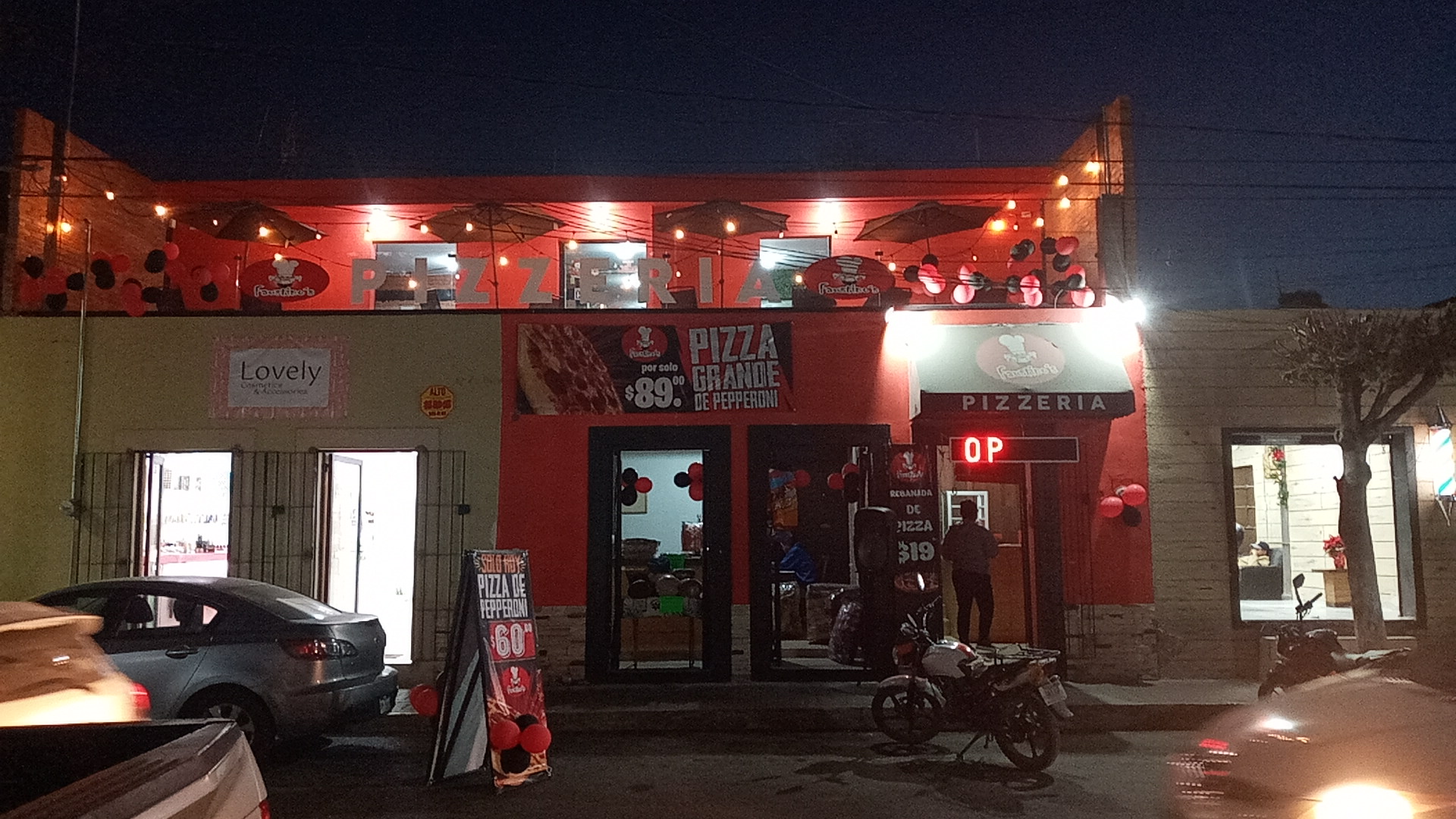 Faustino's pizza image 6