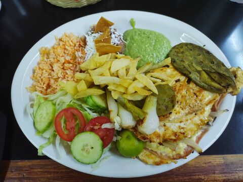 Taqueria El Remolque image 6