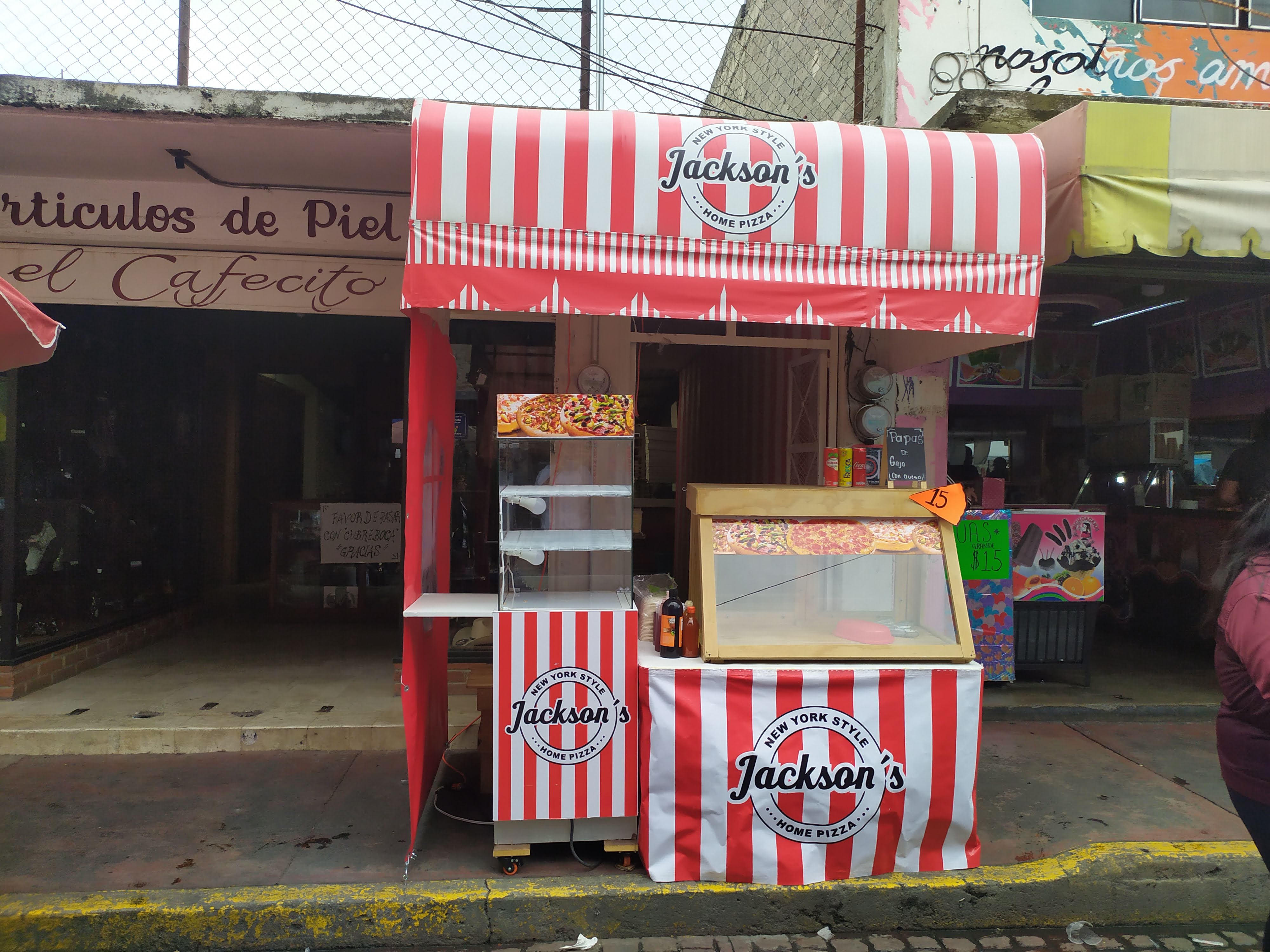 Jackson's Pizza image 4