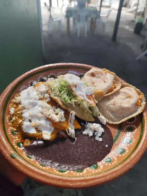 El Sazón de Lala image 1