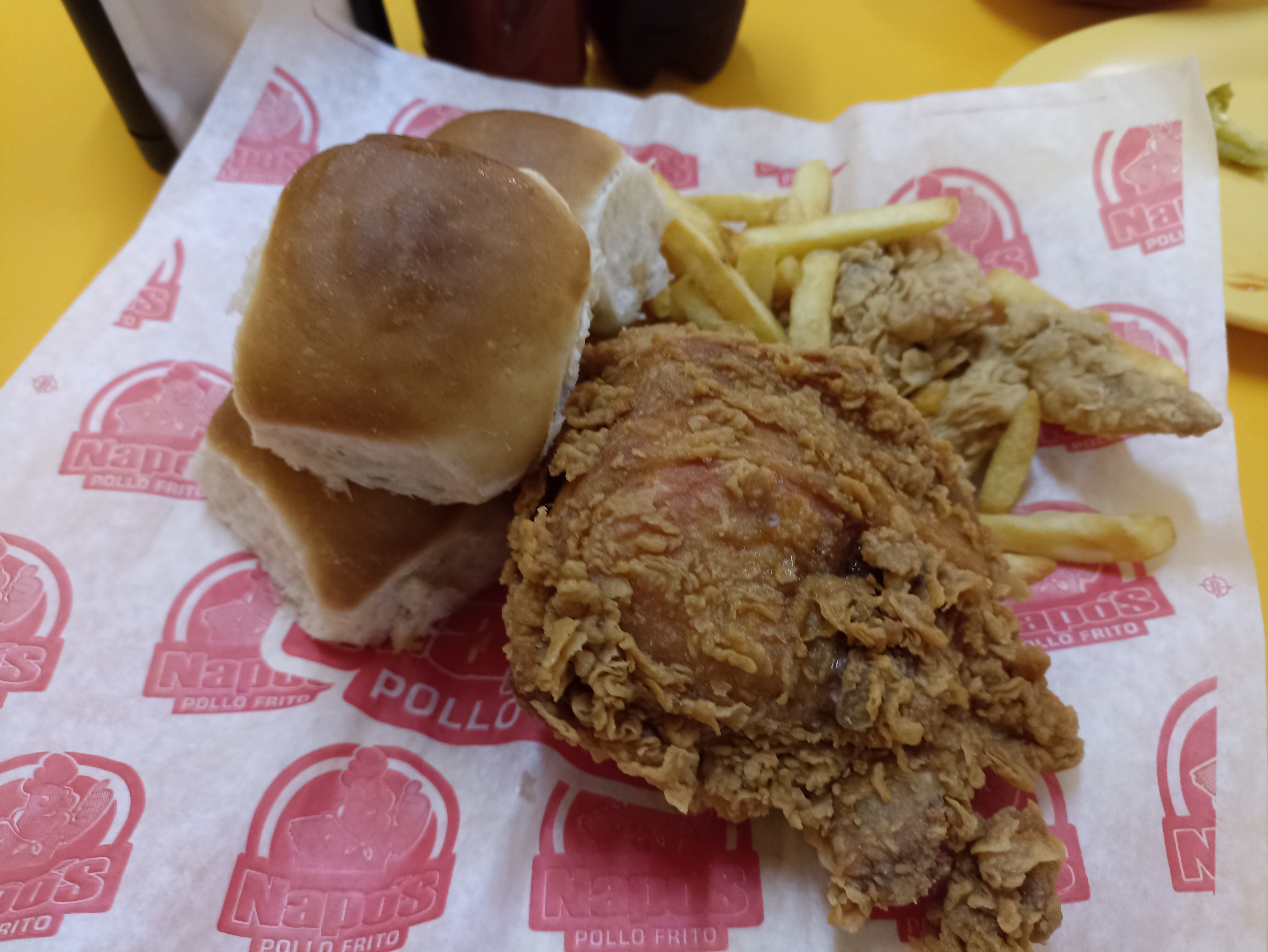Pollo Frito Napos image 9