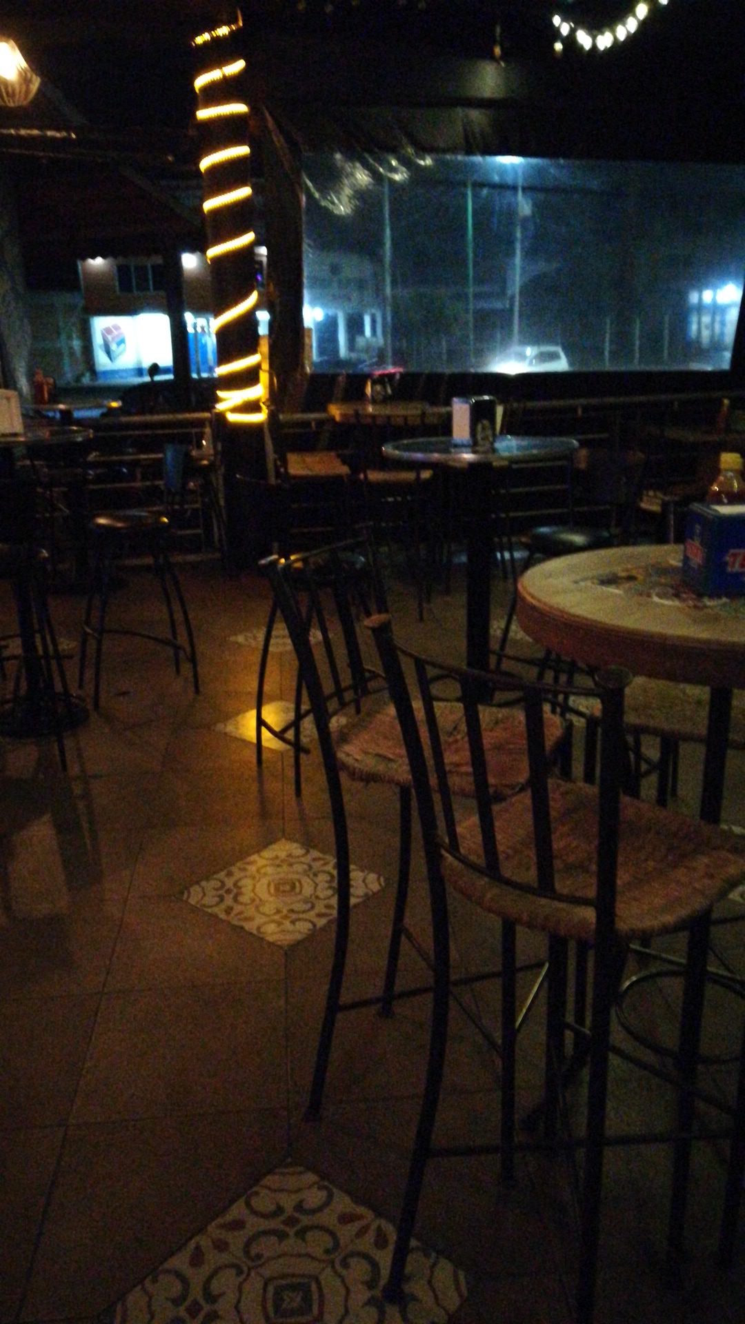 La Terraza Grill & Beer image 9