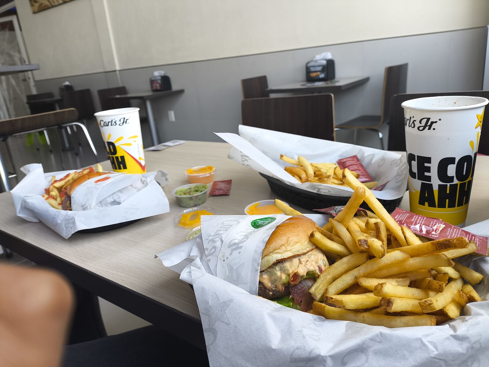 Carl's Jr. Tula de Allende image 3