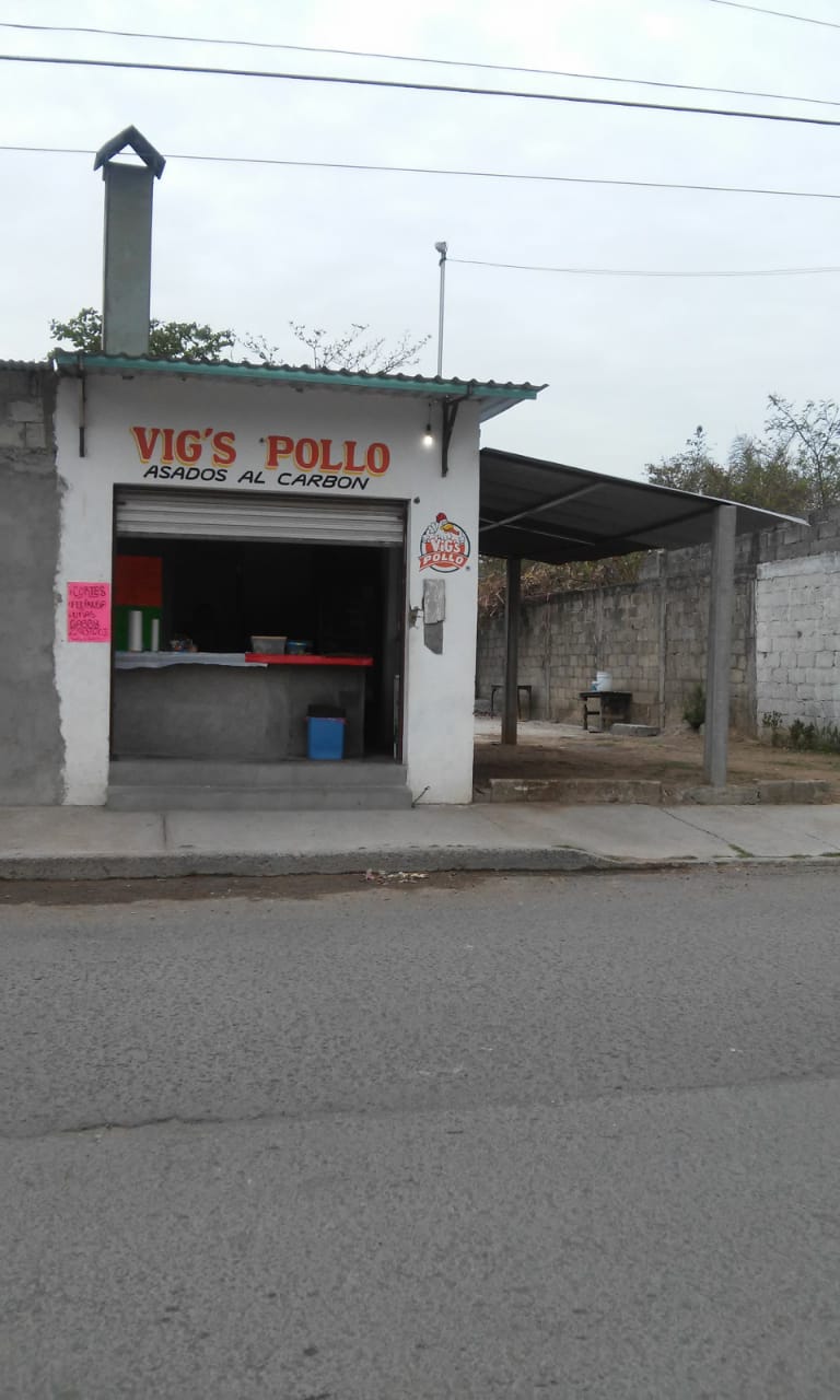 VIG`S POLLO suc. amapolas image 7