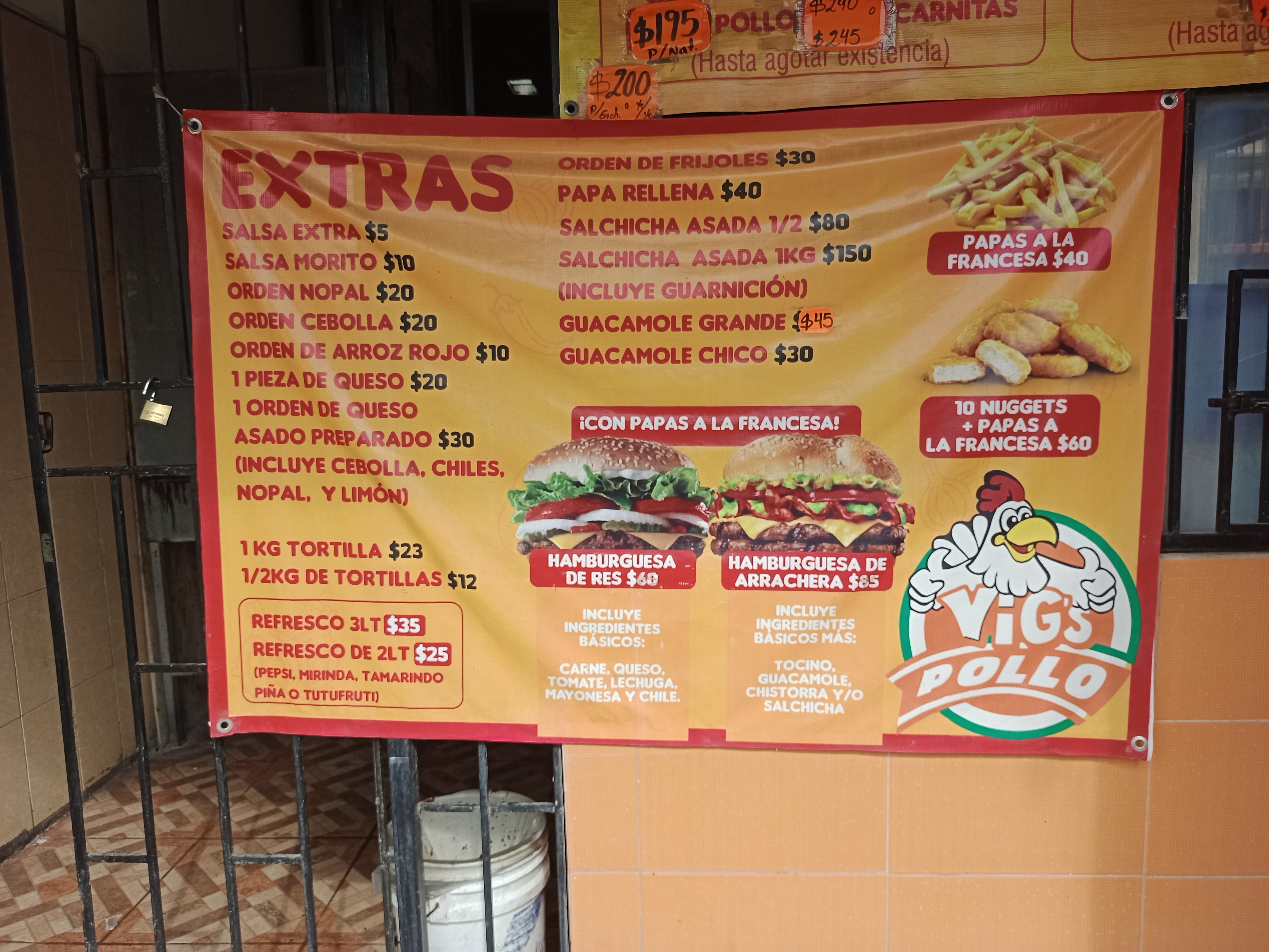 VIG`S POLLO suc. amapolas image 10