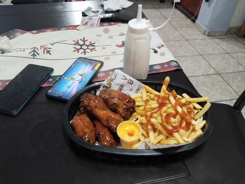 Viko's Burger image 4