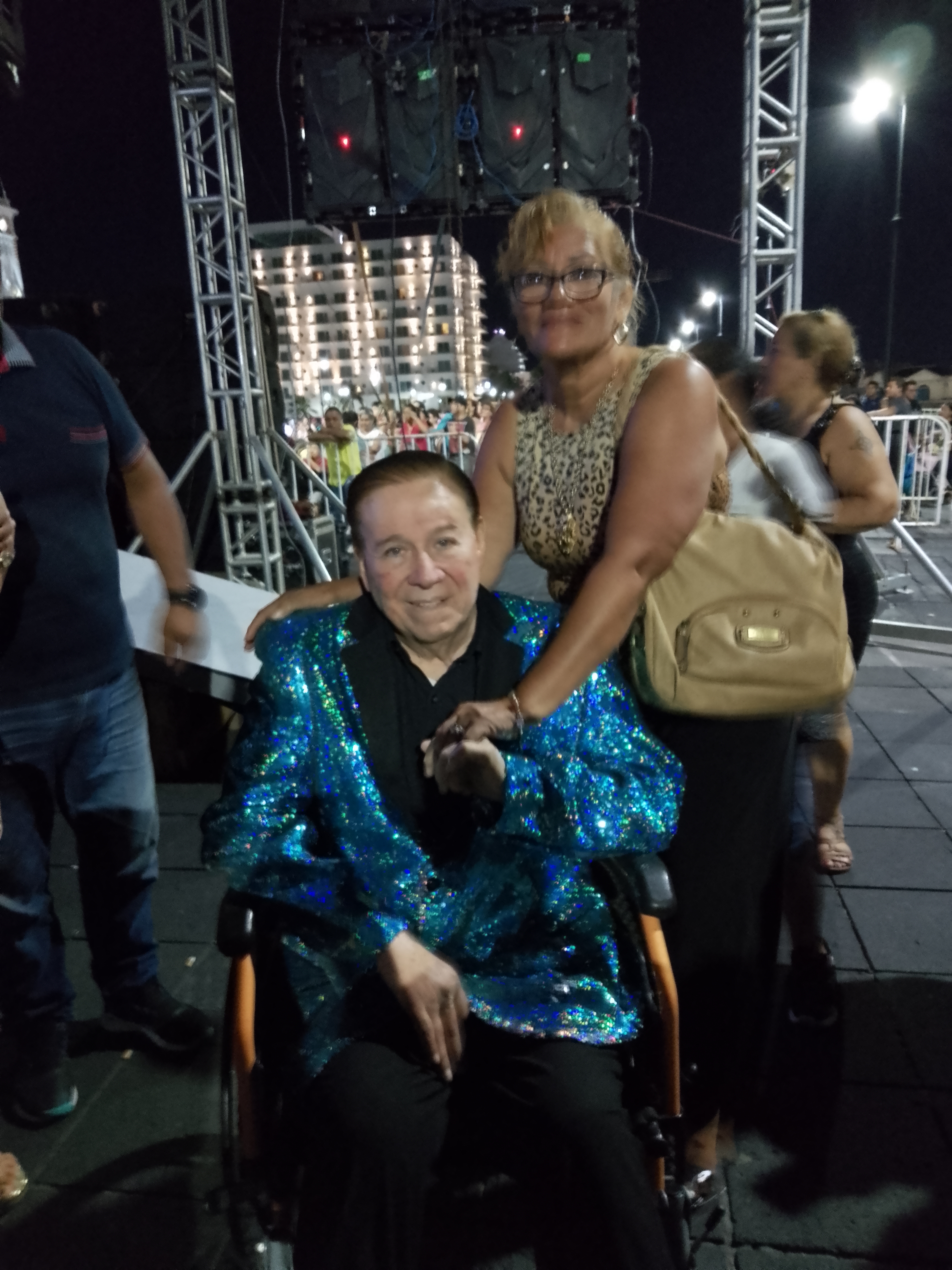 Viko's Burger image 9