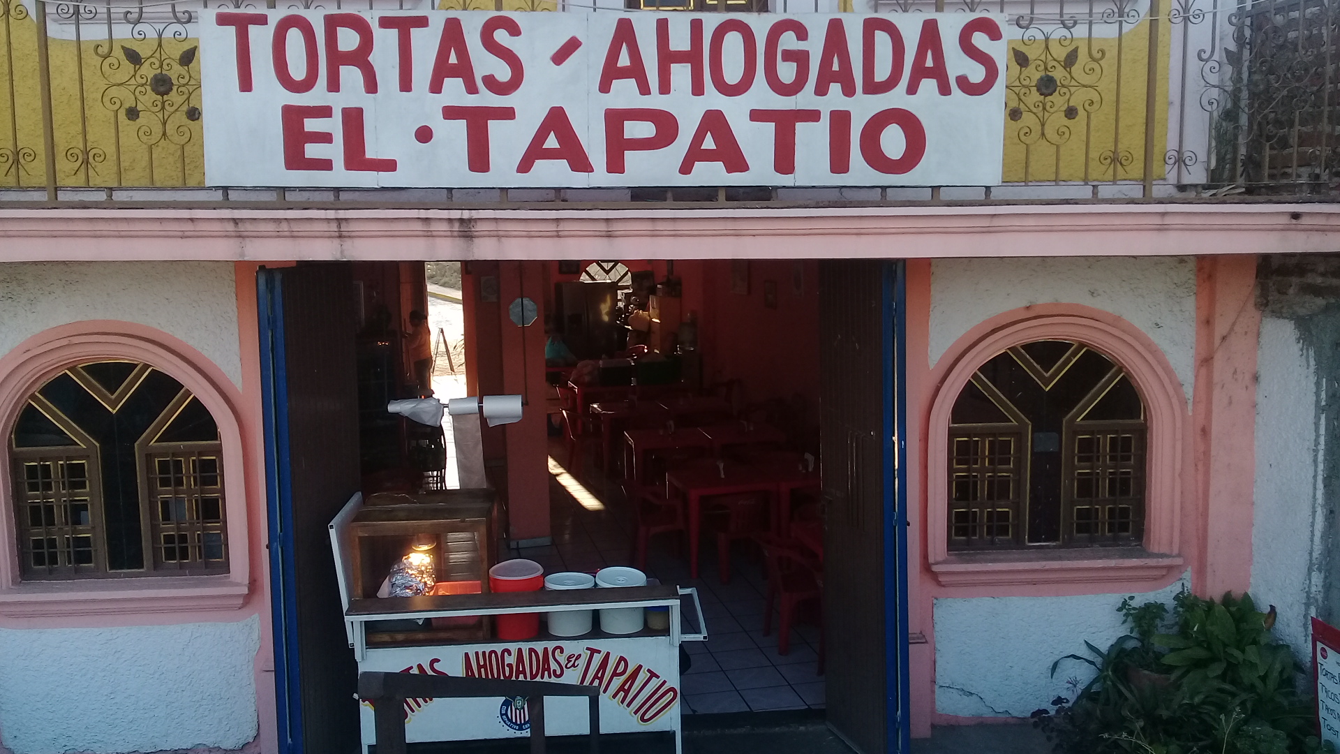 Tortas Ahogadas El Tapatio image 3
