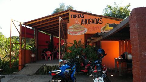 Tortas Ahogadas El Guero image 1