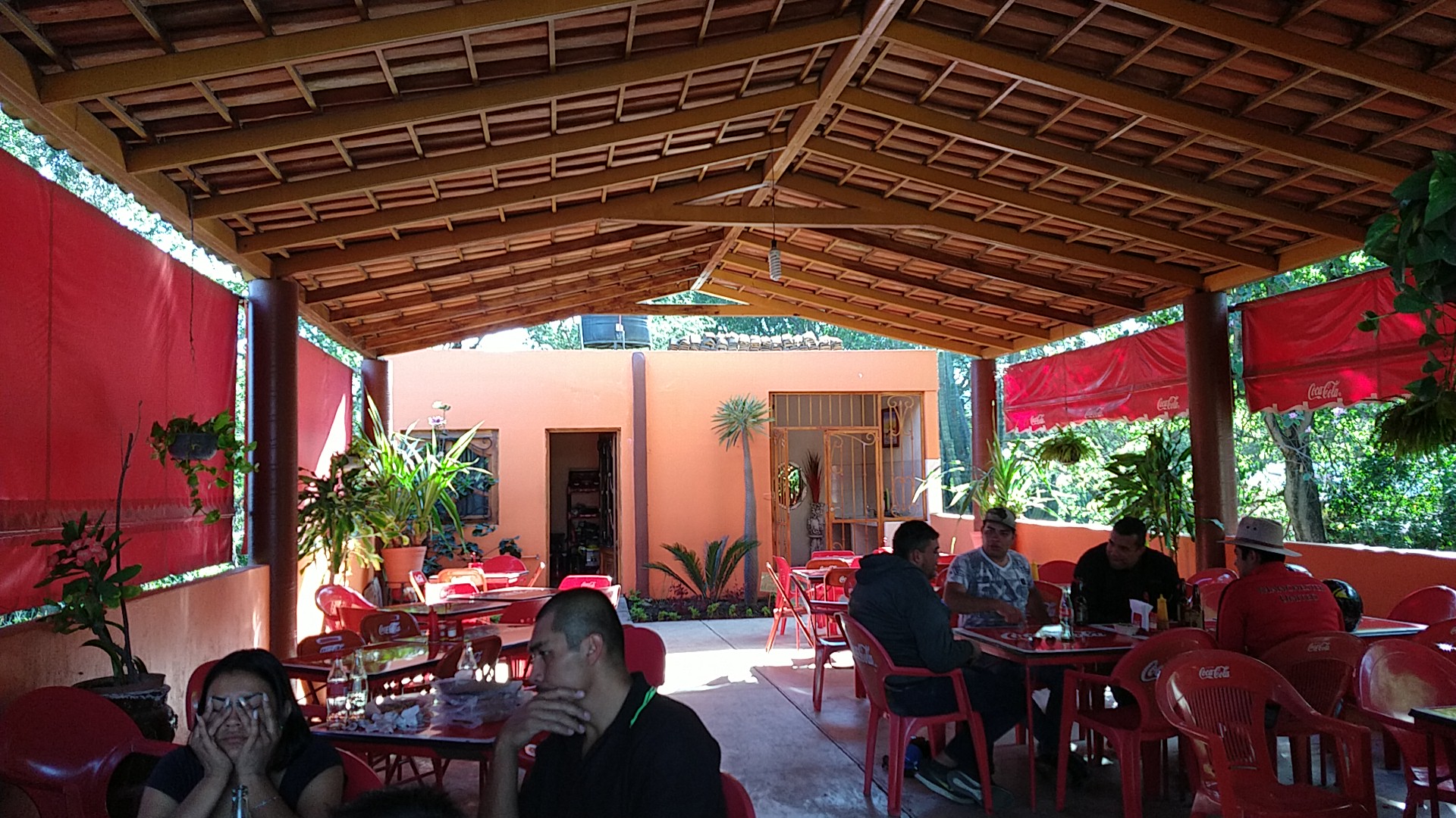 Tortas Ahogadas El Guero image 3