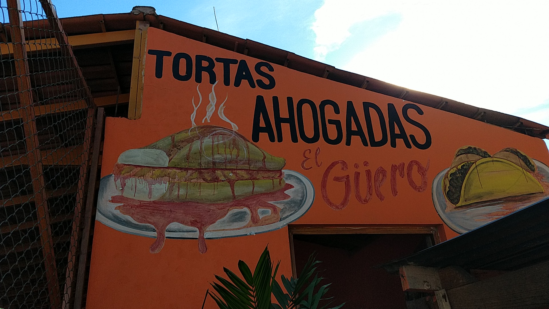 Tortas Ahogadas El Guero image 6