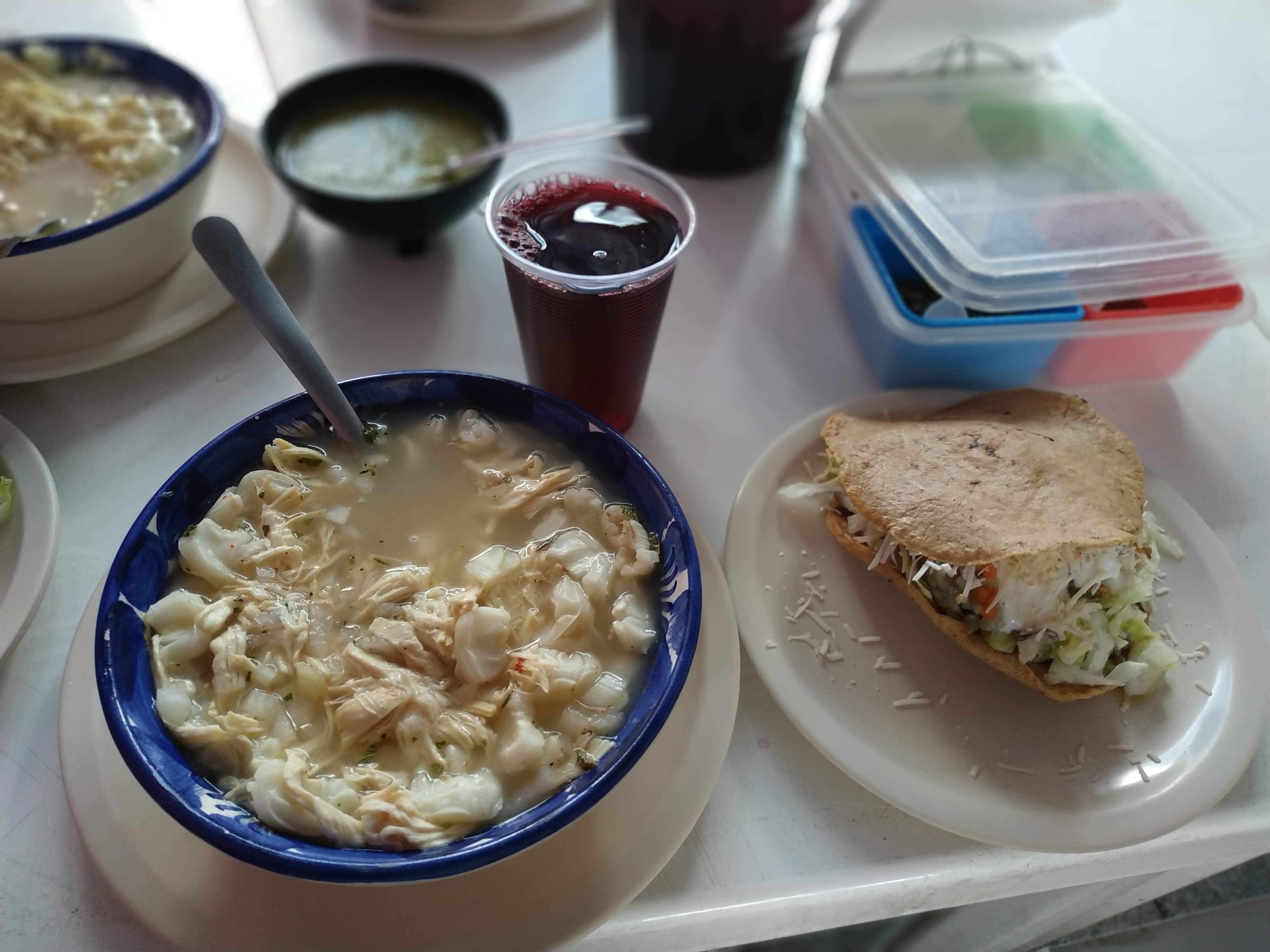 Pozolería el portón rosa image 5