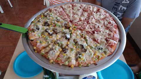Pizzas Mila image 2