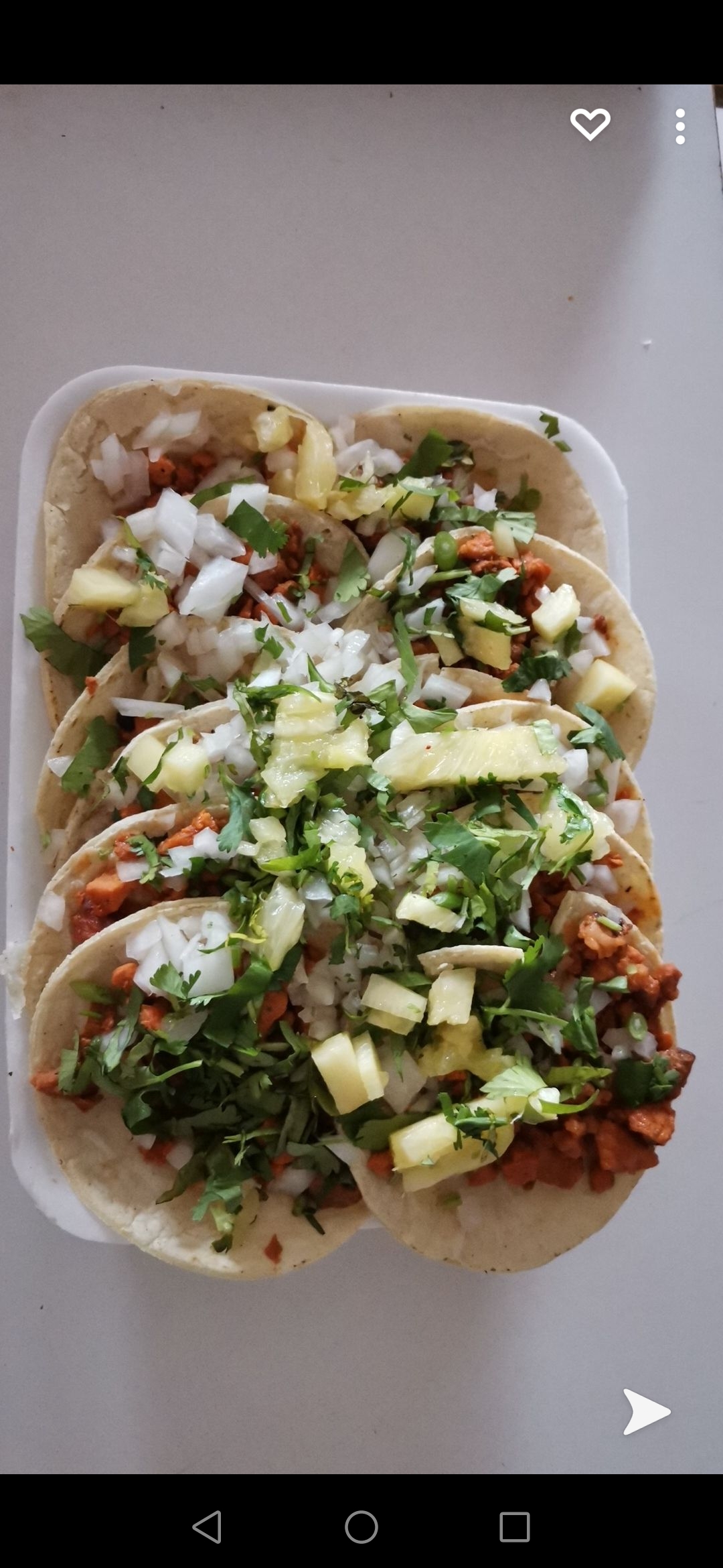 Taqueria la guelaguetza image 2