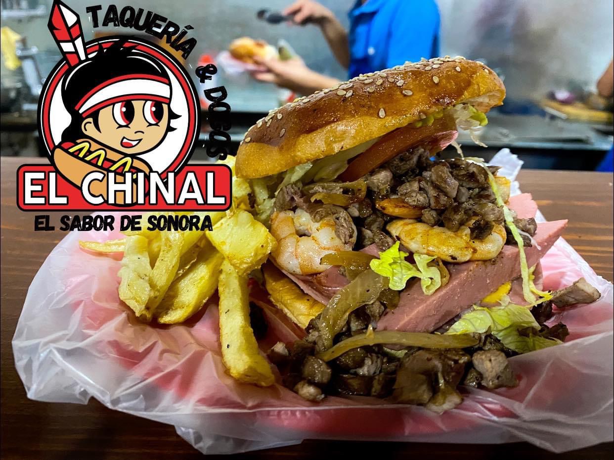 Taquería y Dogos El Chinal image 2