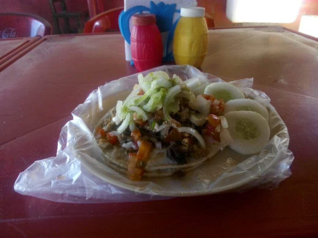 Tacos de carnitas "El Gordo" image 1