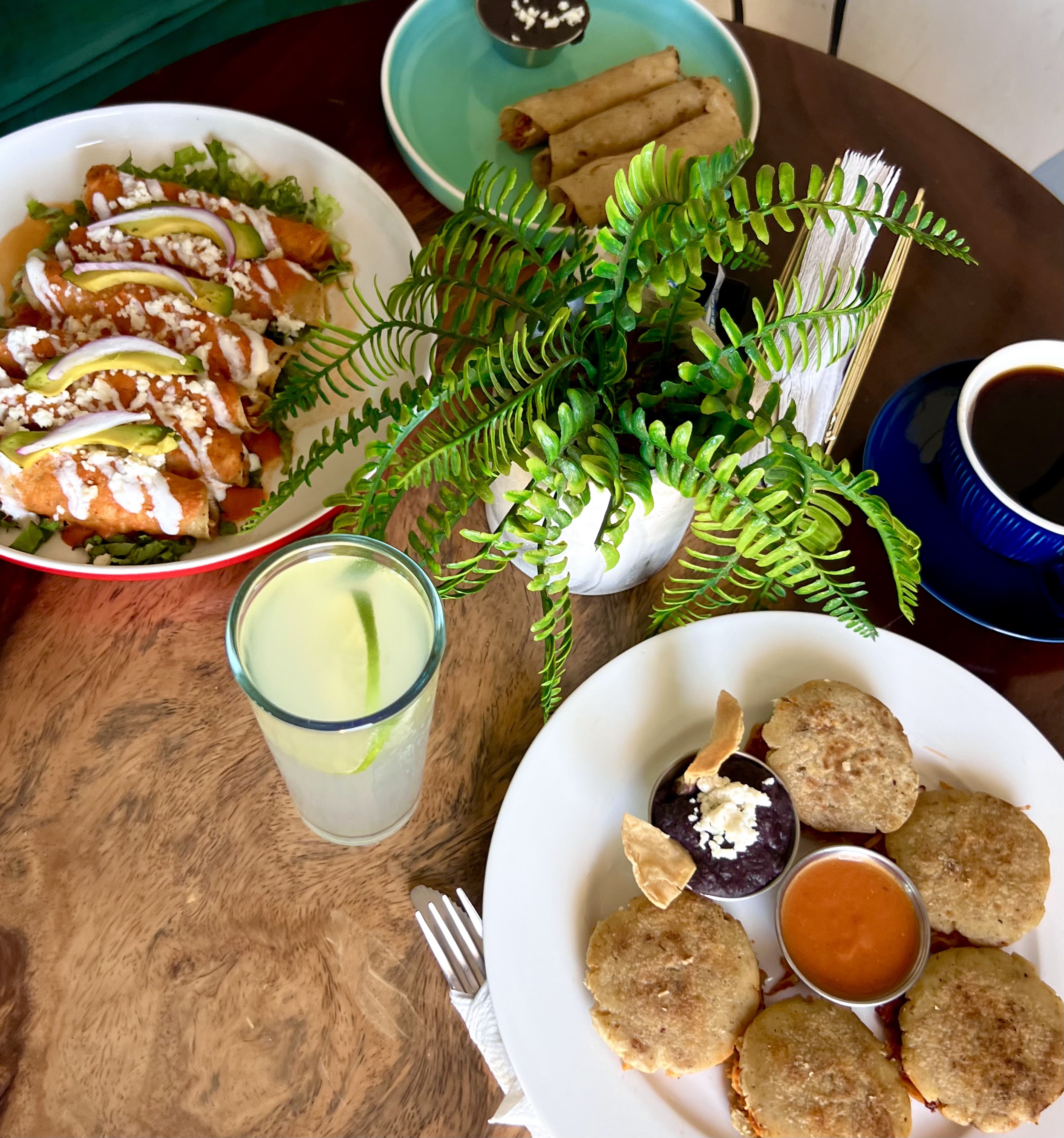 Navitt Café image 9