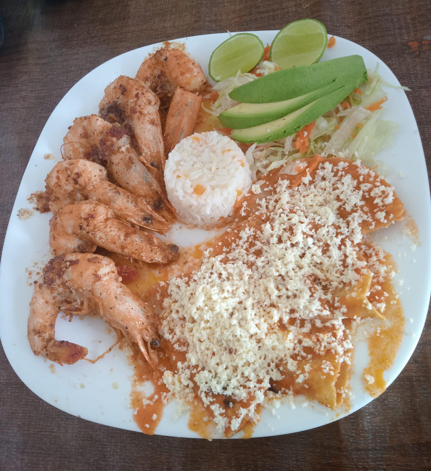 Marisquería y Coctelería ALMORA image 2