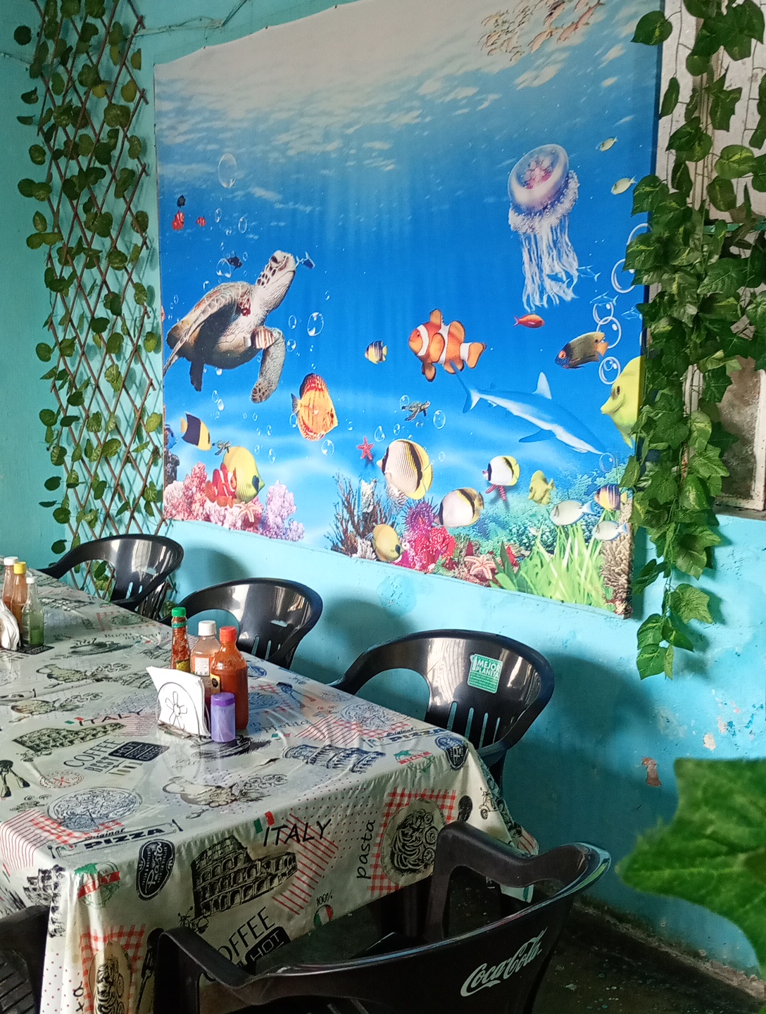 Marisquería y Coctelería ALMORA image 9