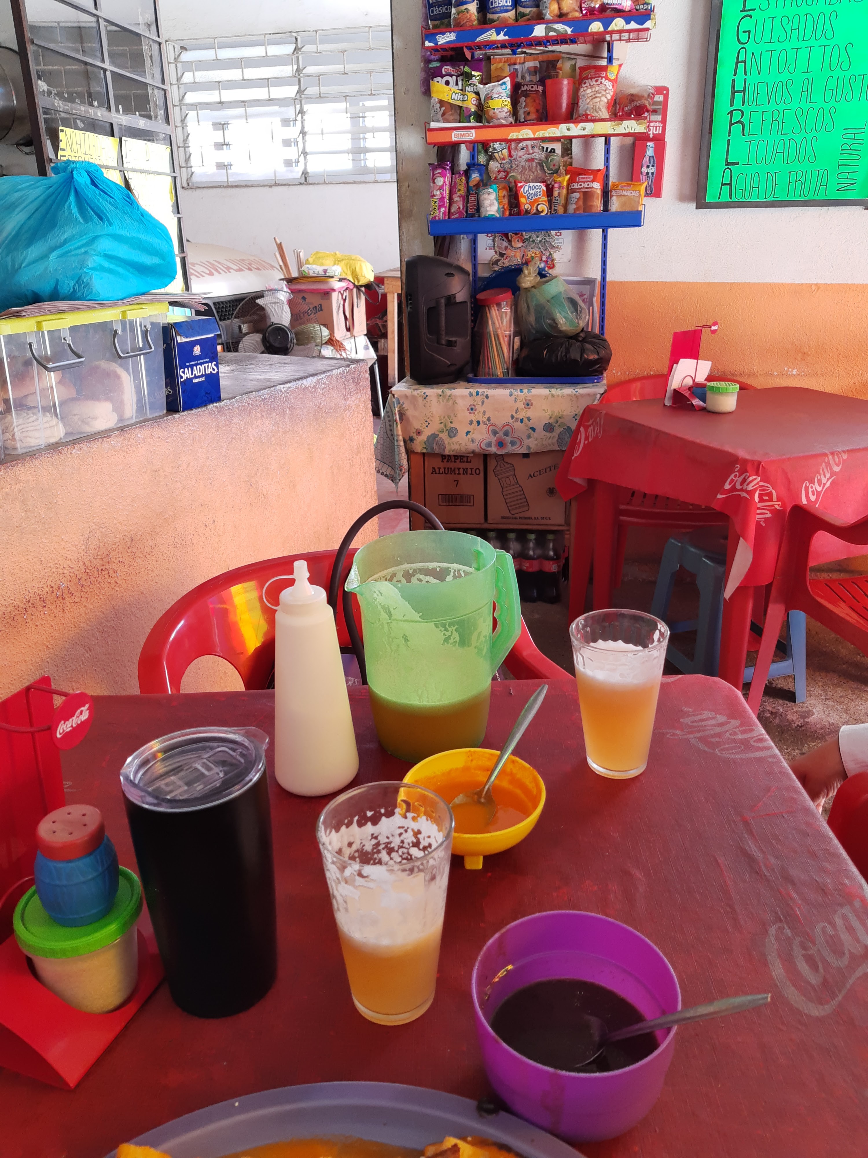 Comedor Roxxy image 4