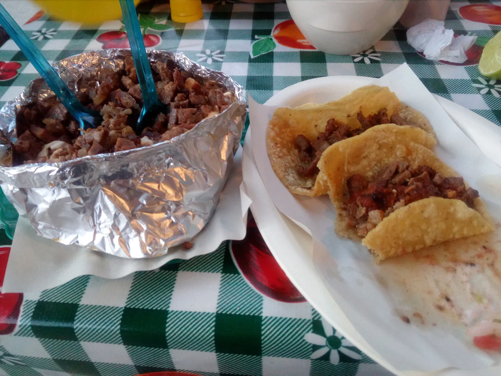 Taqueria El Guayabal Tacos De Asada Y Papas Asadas. image 1