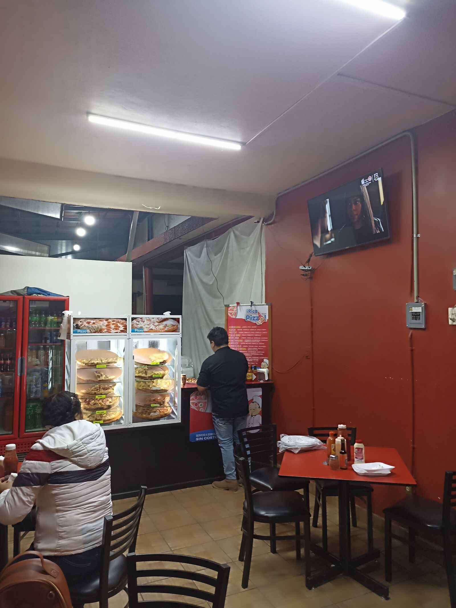 Rica Pizza image 1