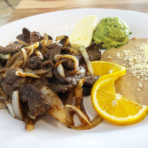 Victor's Place Cafe Tacuba image 2
