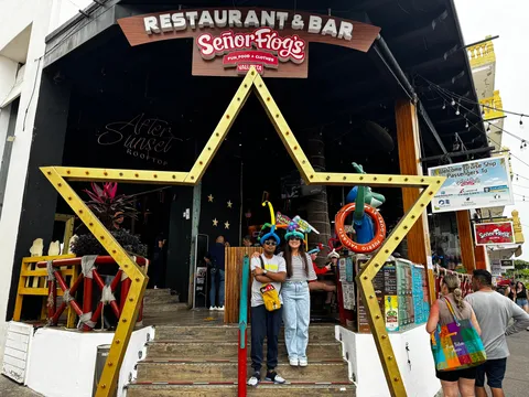 Señor Frog's image 8