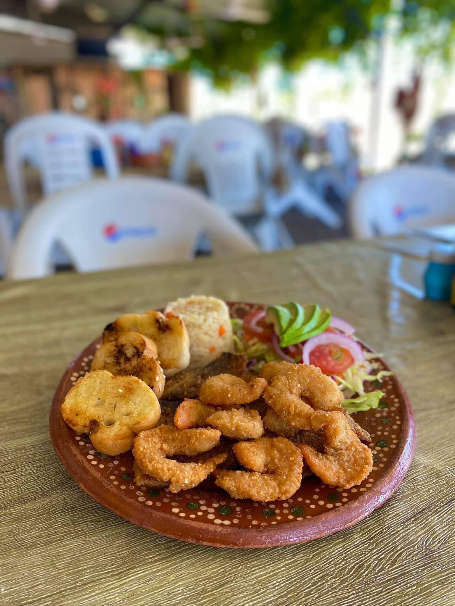 Mariscos "El Arrimón" image 5