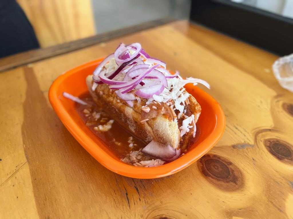 Carnitas Los Chiles taqueria image 2