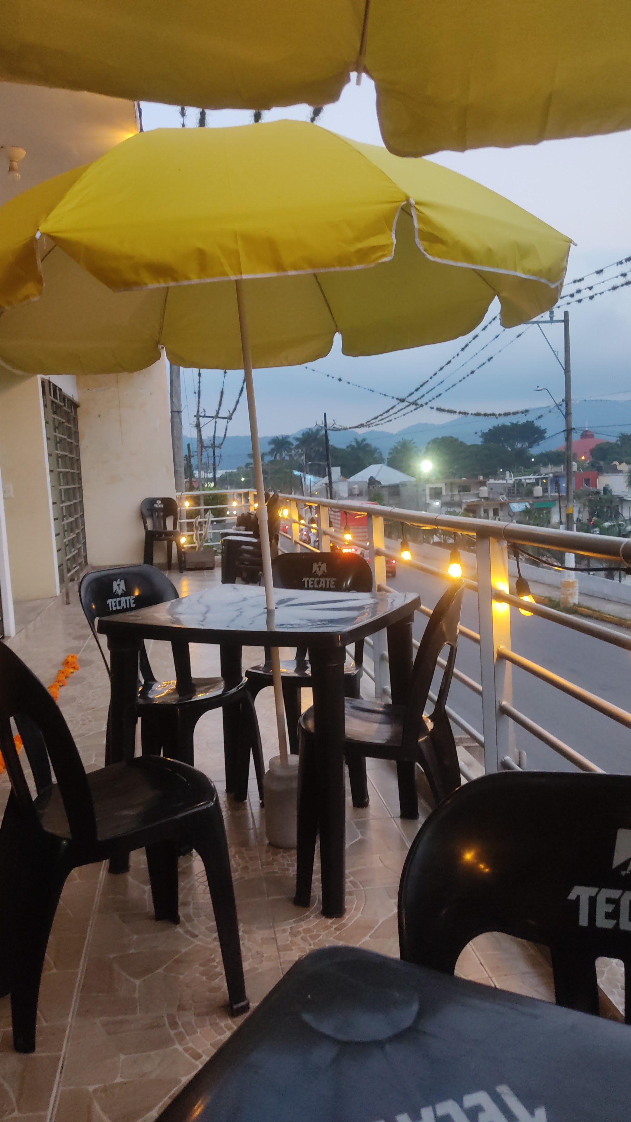 Fuente de Sodas Amaya image 1