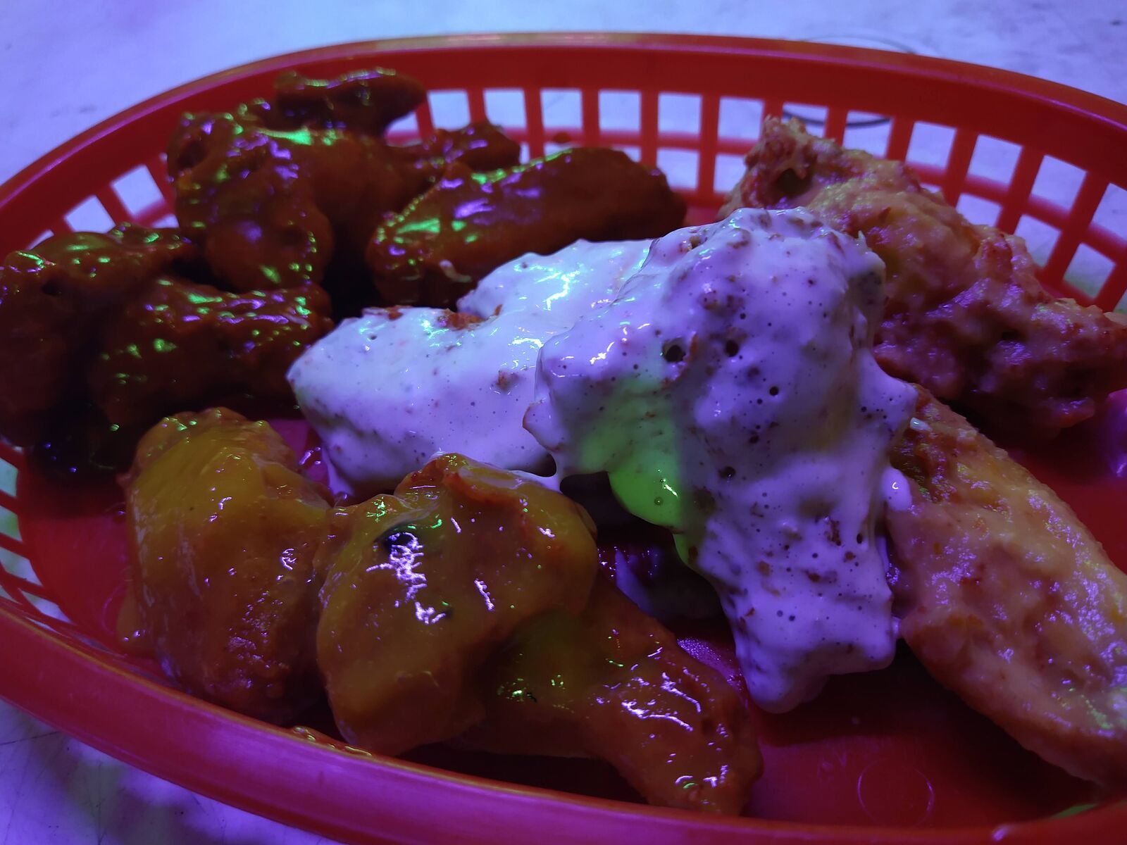 Foca wings image 3