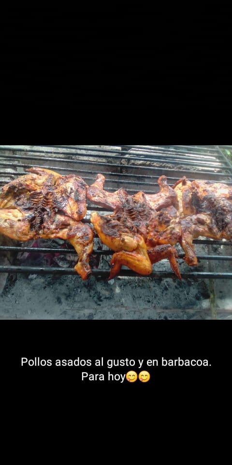 Pollos asados MARIA LÓPEZ image 3
