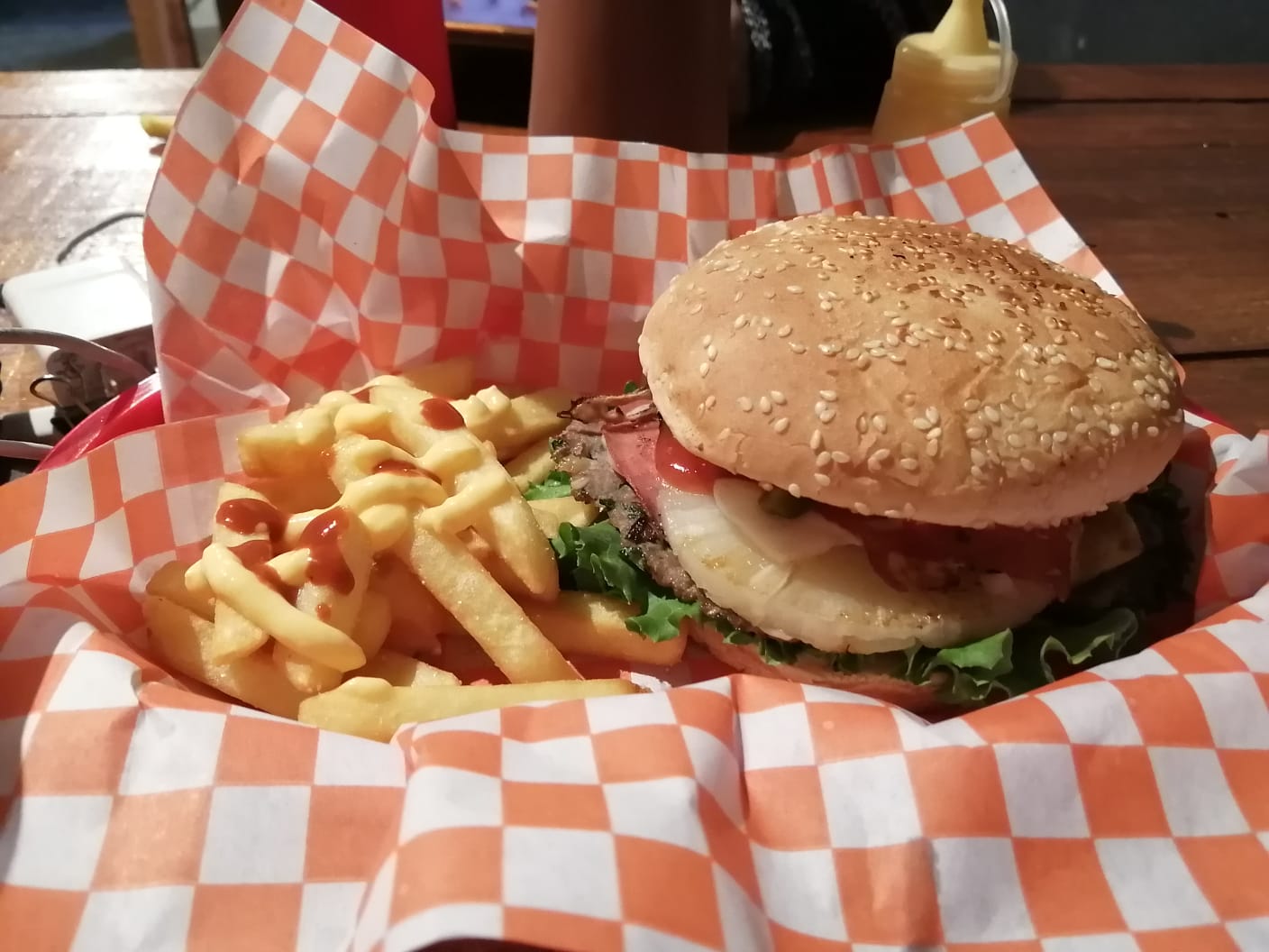The chingona burger image 2