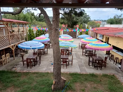 Jardín los Pinos image 6