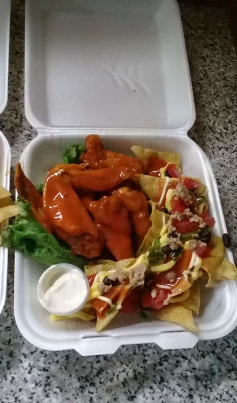 Carlo's Pizza image 6