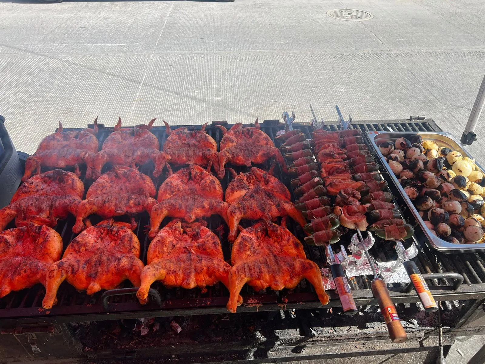 Pollos asados al carbon Los Nayar image 7