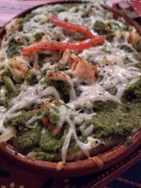 Lora Loka Restaurante Bar image 1