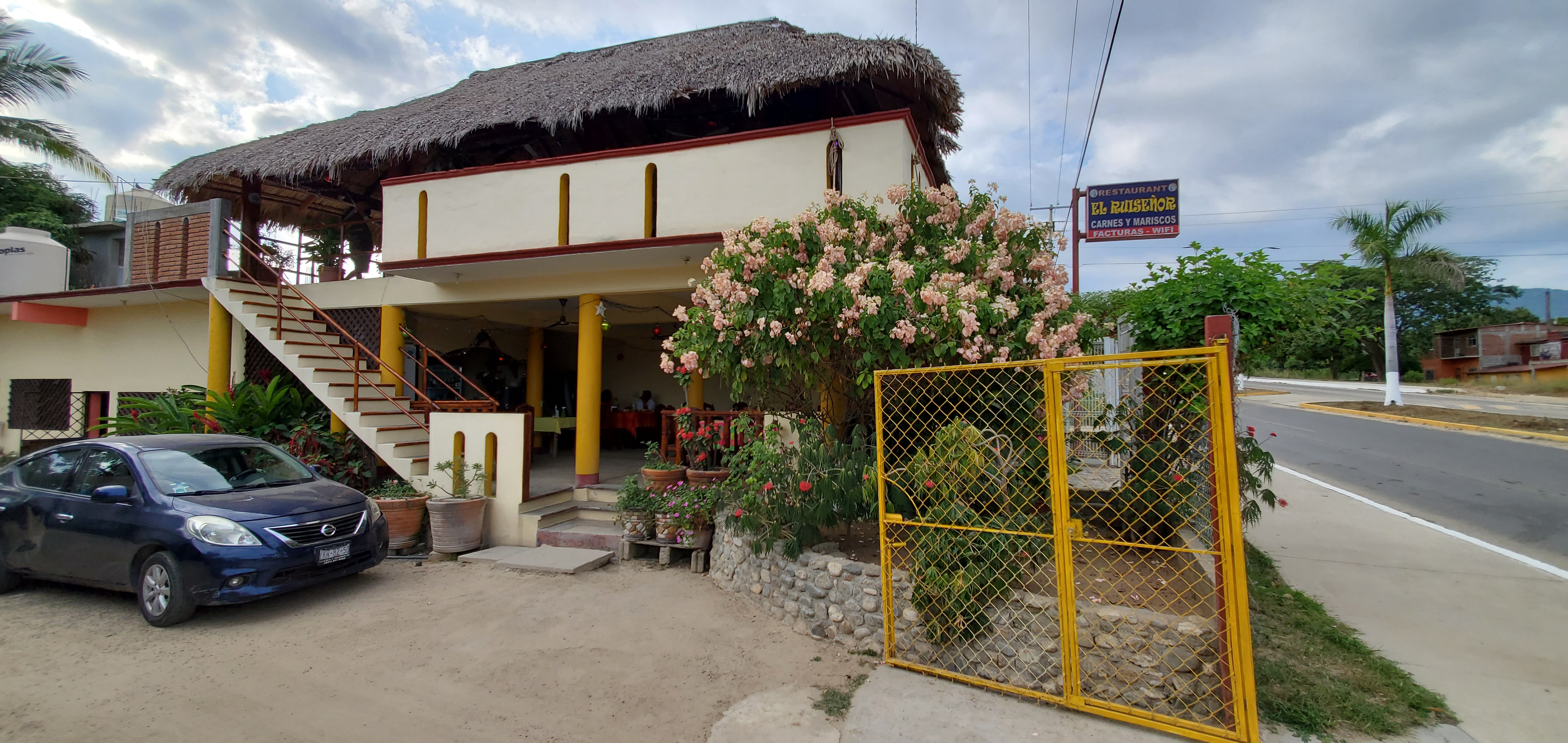 El Ruiseñor image 7