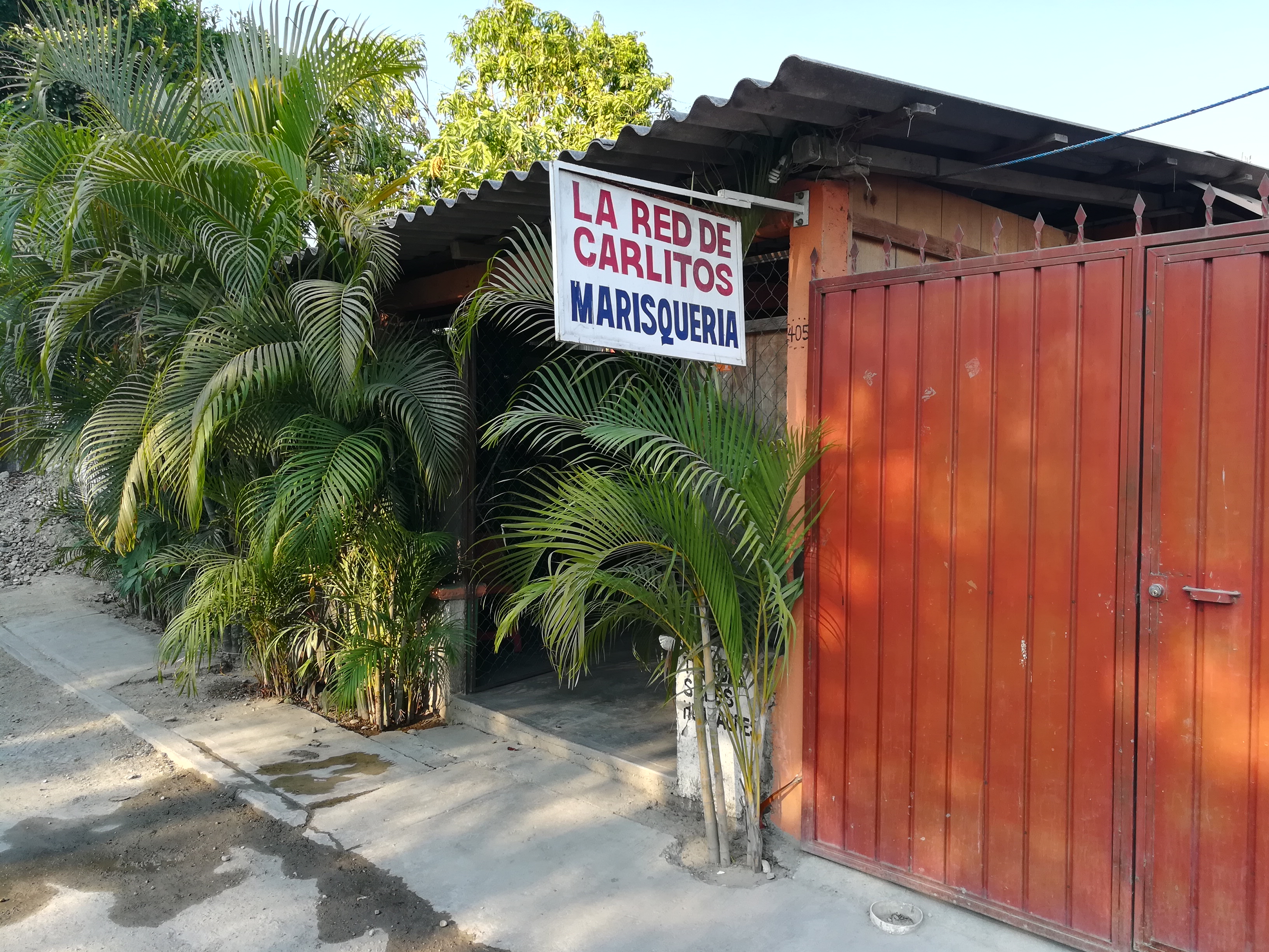Marisquería La Red De Carlitos image 1
