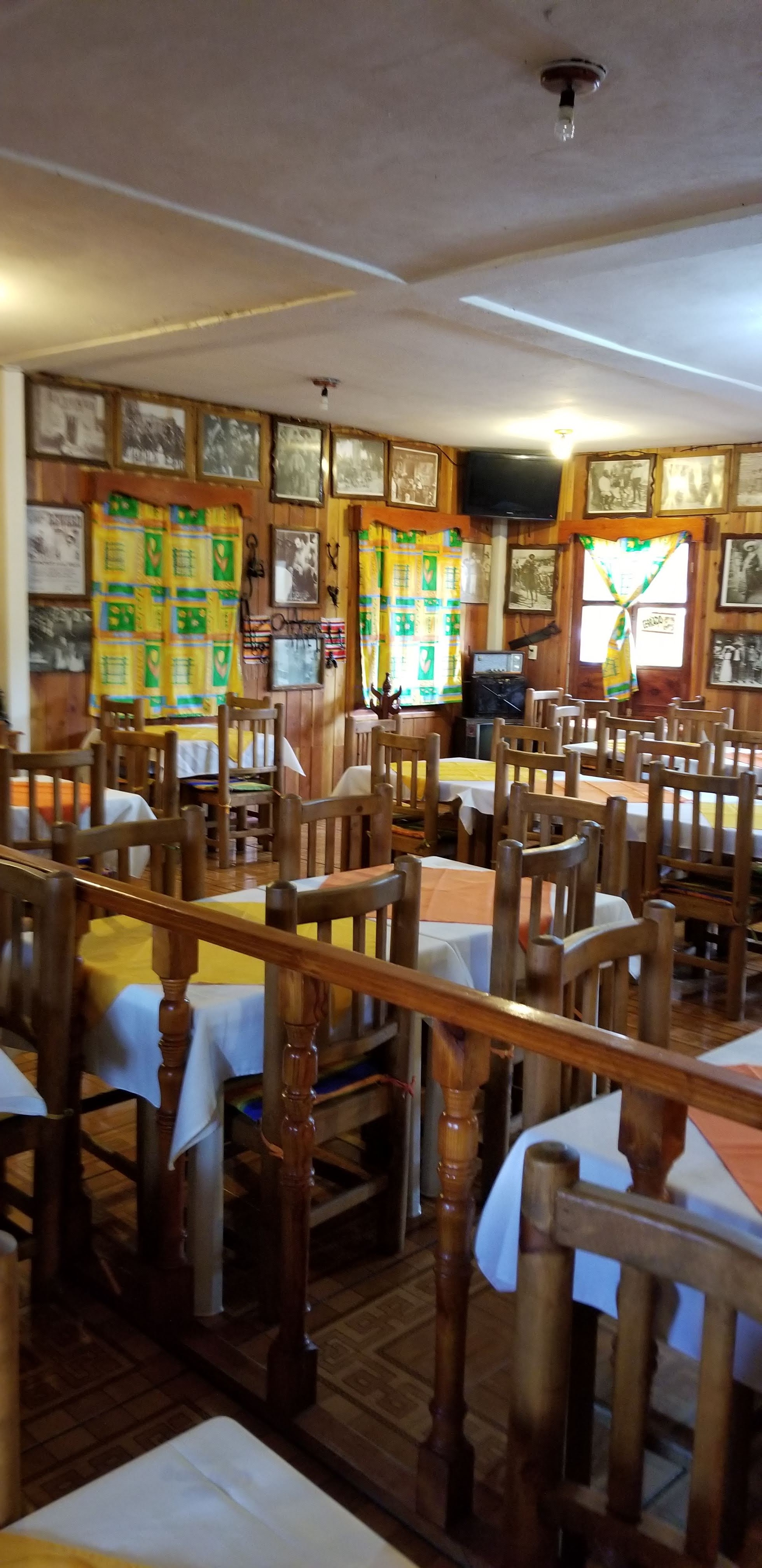 Cabañas "El Apache" image 8