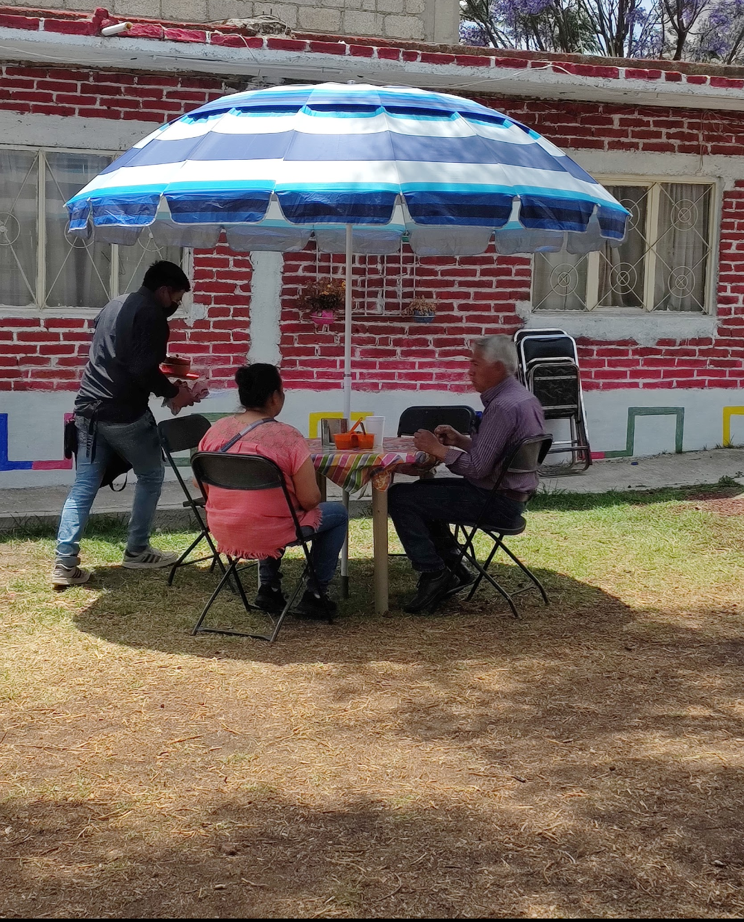 LA BARCA "Comedor Biocultural" image 3