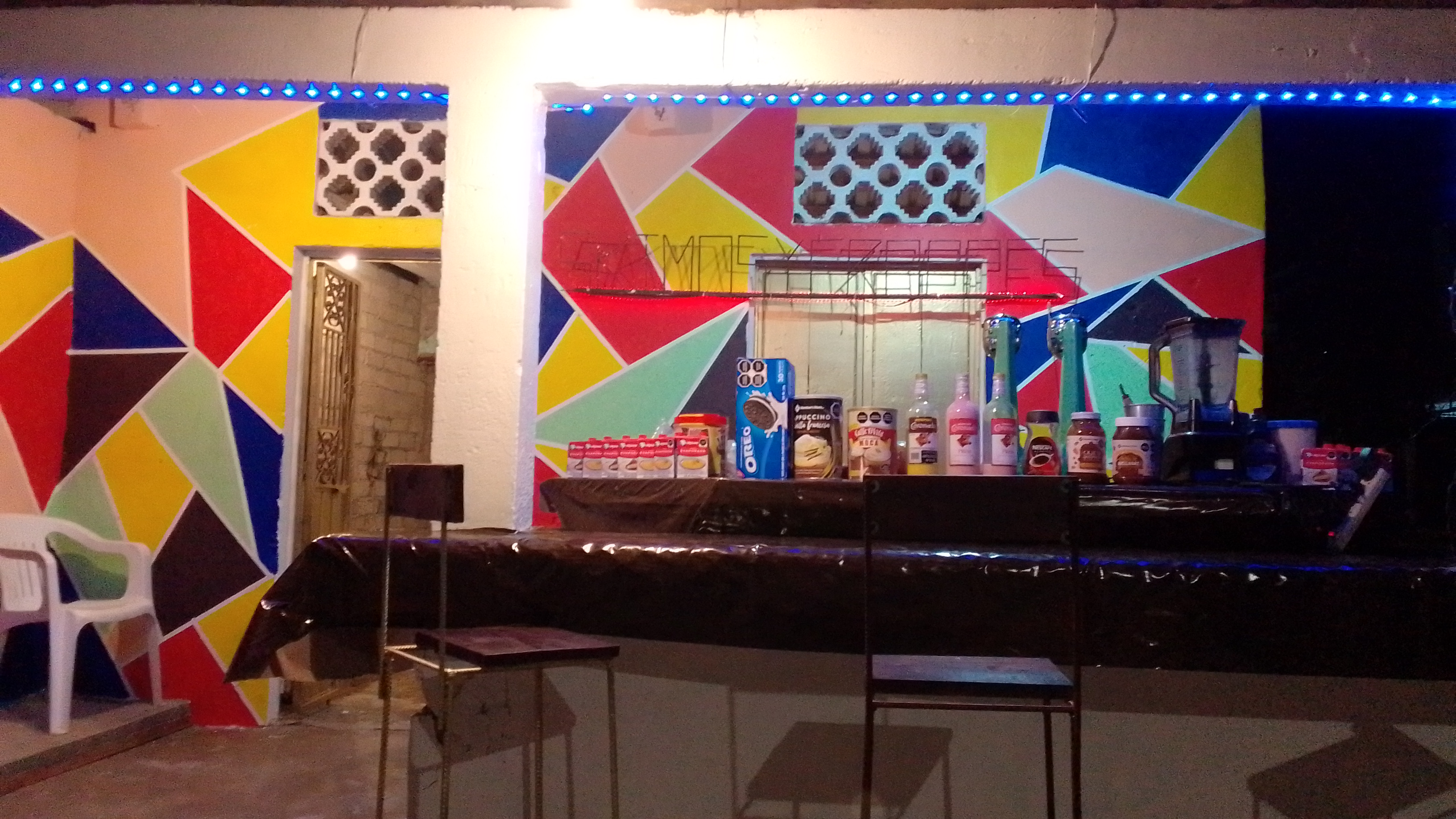 Torteria y taqueria image 1