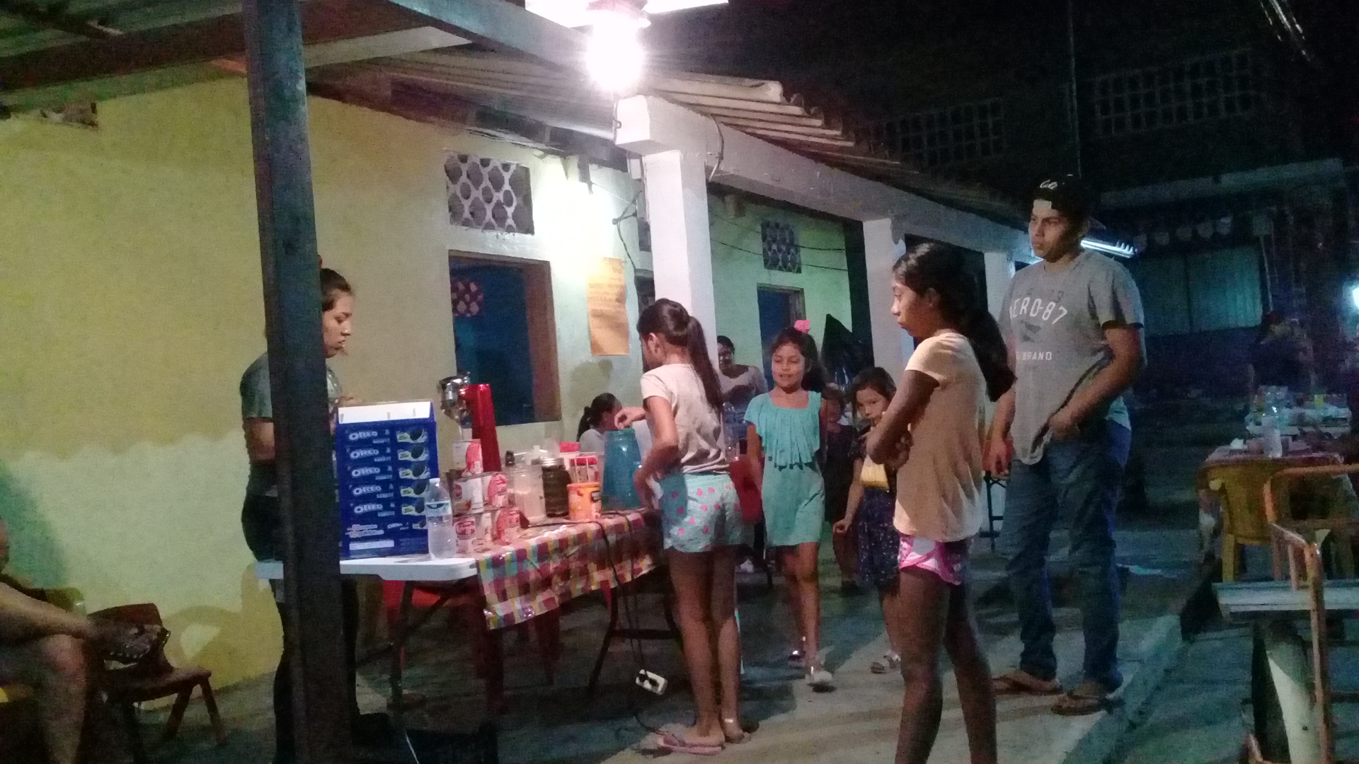 Torteria y taqueria image 2