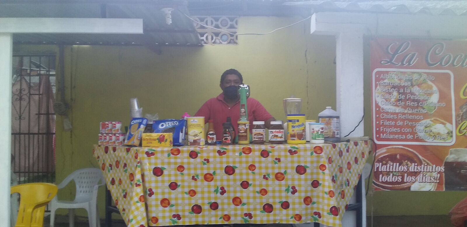 Torteria y taqueria image 4