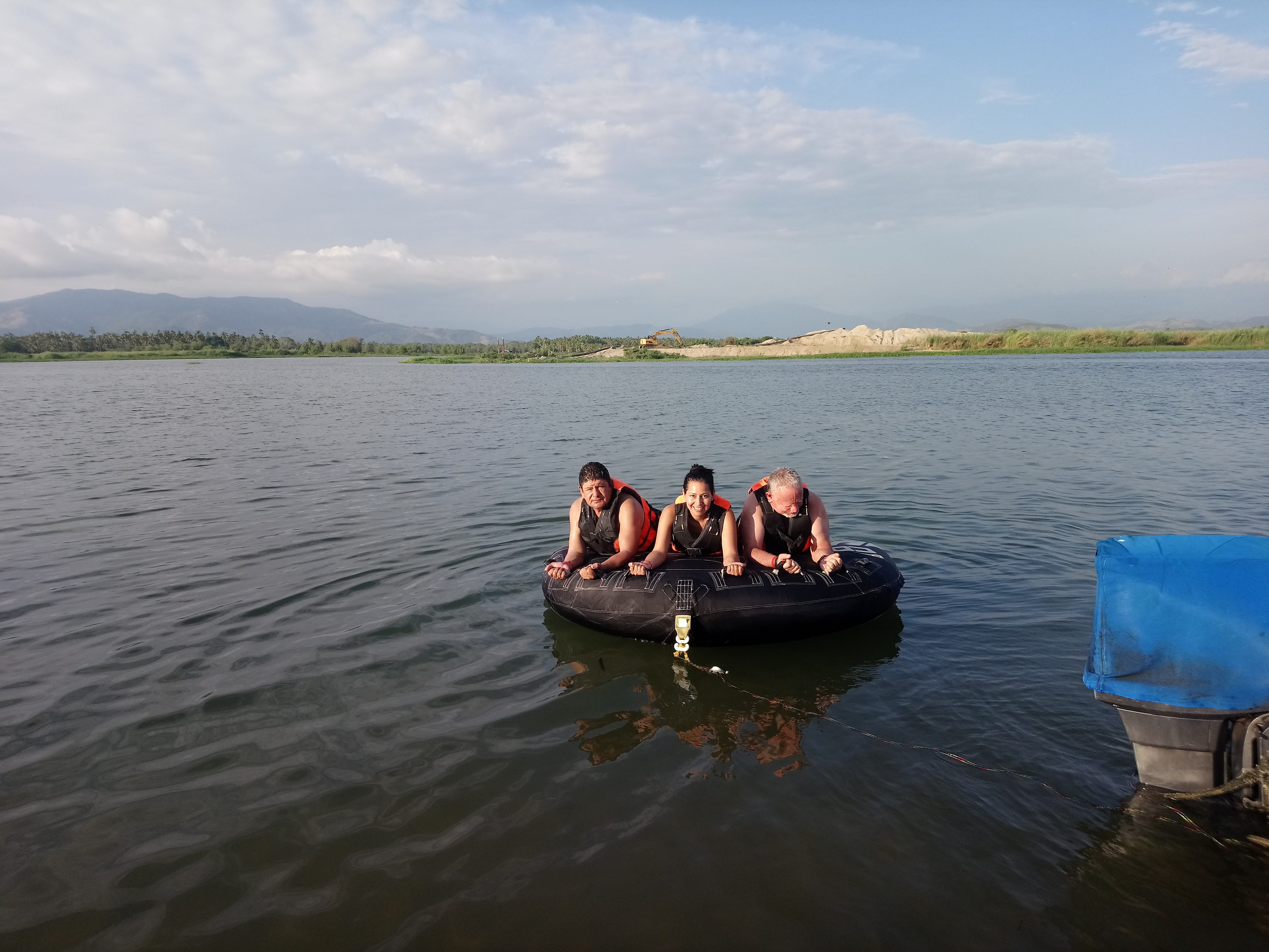 La Flor De La Barra image 6