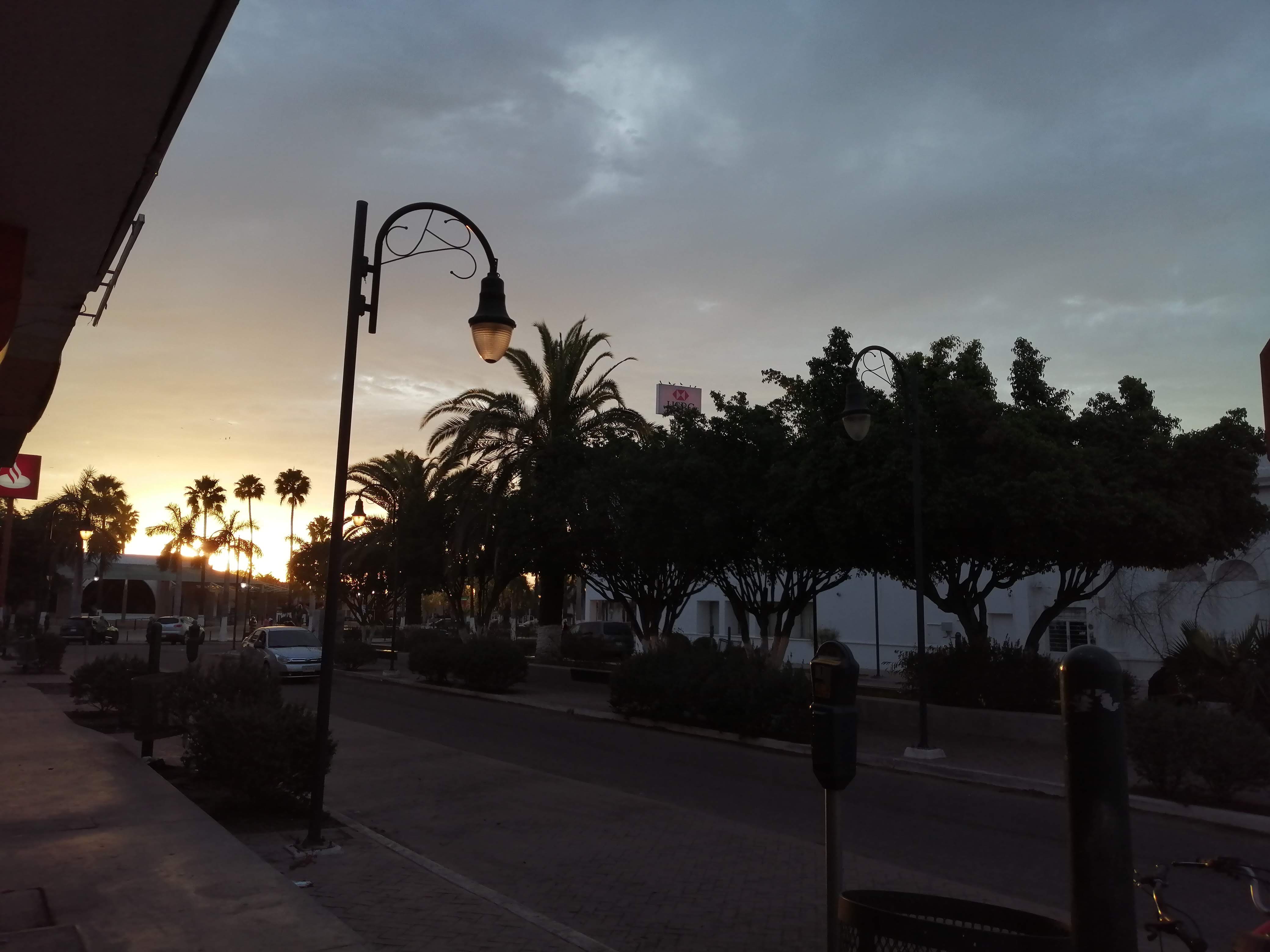 El Trompo Tacos al Pastor image 8