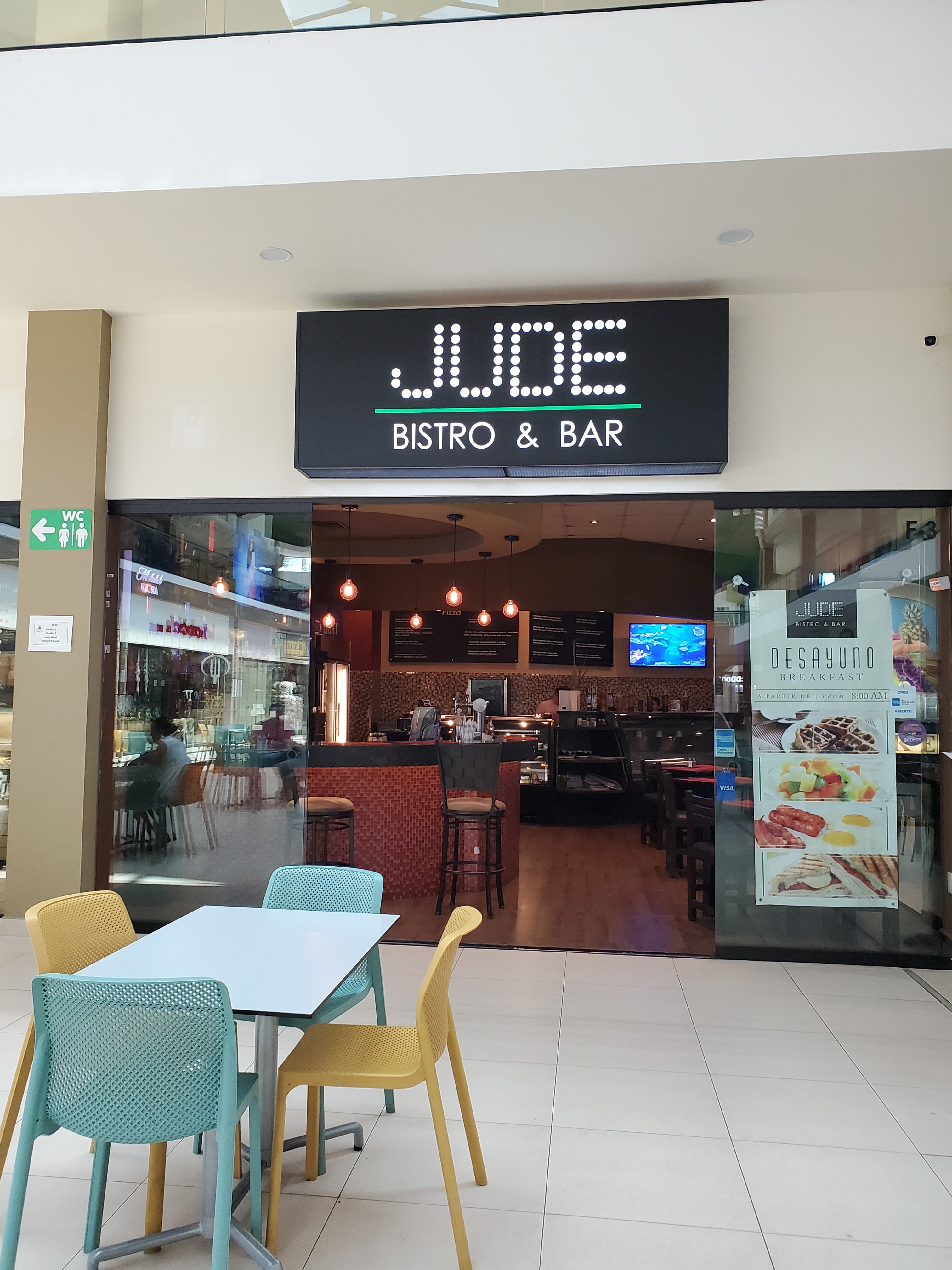 JUDE Bistro & Bar image 7